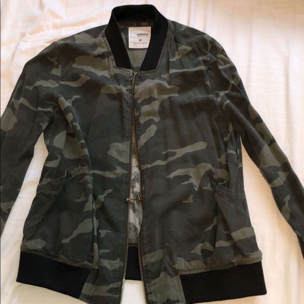 Bomber jacket